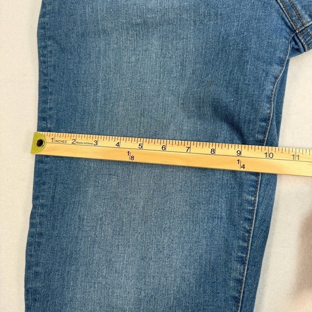 Social Standard Jeans Womens Sz 12/31 Light Blue Slim Straight High Rise Stretch - Picture 12 of 16